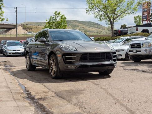 Used 2015 Porsche Macan Turbo AWD/4WD image 3