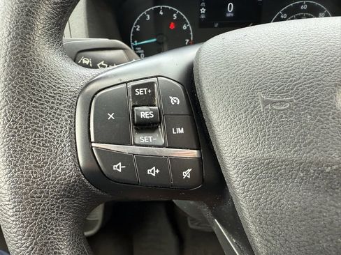 Used 2023 Ford Transit 250 Medium Roof image 17