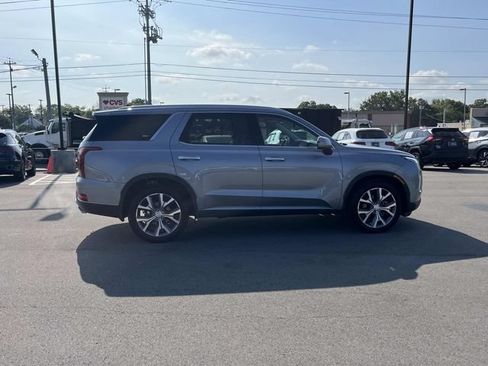 Used 2021 Hyundai Palisade SEL w/ Premium Package FWD image 4
