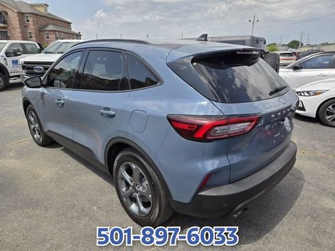 Used 2025 Ford Escape ST-Line w/ Tech Pack #1 FWD image 3