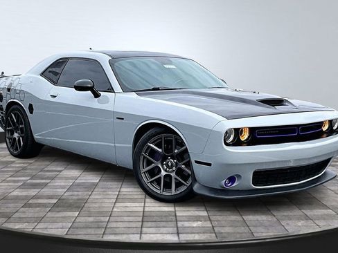 Used 2019 Dodge Challenger R/T w/ Stars & Stripes Edition RWD image 12