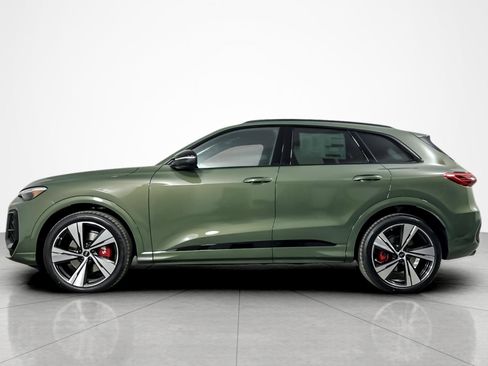 New 2025 Audi SQ5 Premium Plus image 3