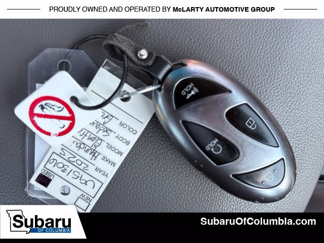 Used 2025 Hyundai Elantra SEL FWD image 17
