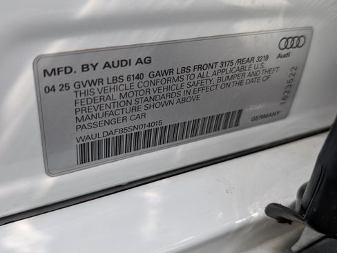 Used 2025 Audi A8 L 3.0T AWD/4WD image 33