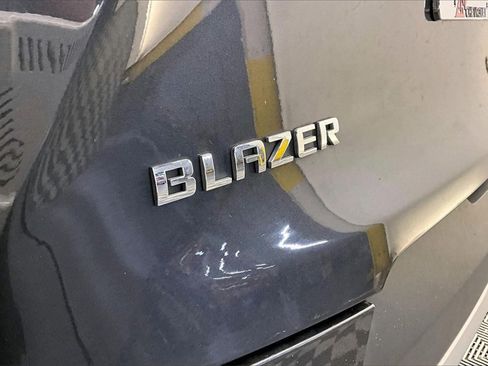 Used 2021 Chevrolet Blazer LT image 30