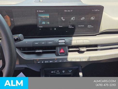Used 2025 Kia K4 FWD image 18