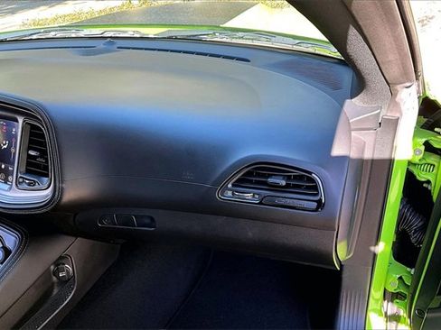 Used 2023 Dodge Challenger R/T w/ Plus Package image 20