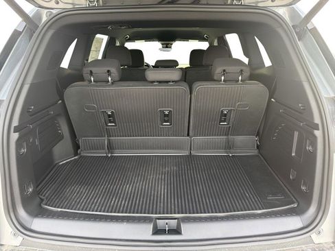 New 2026 GMC Acadia Elevation w/ LPO, Floor Liner Package AWD/4WD image 7