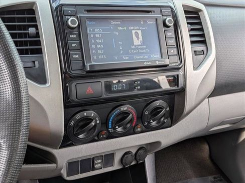Used 2014 Toyota Tacoma PreRunner w/ SR5 Package RWD image 15