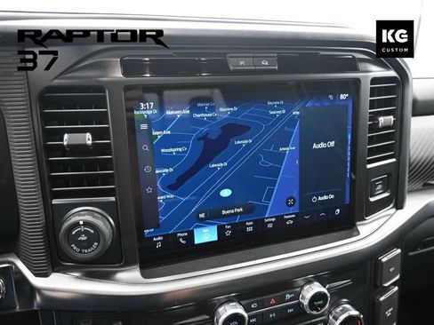 Used 2025 Ford F150 Raptor AWD/4WD image 14