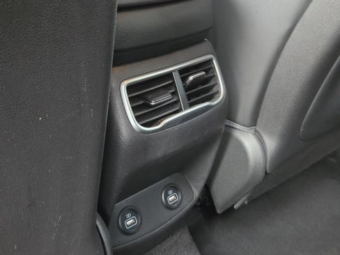 Used 2023 Hyundai Santa Fe XRT FWD image 15