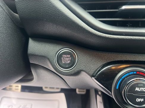 Used 2023 Kia Forte GT-Line image 27