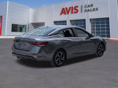Used 2025 Nissan Sentra SV FWD image 6