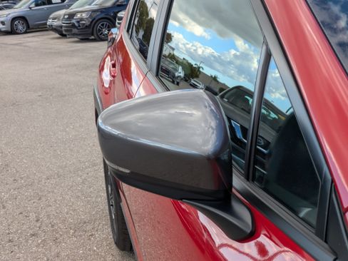 Certified 2025 Subaru Crosstrek 2.5i Limited image 12