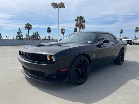 Used 2023 Dodge Challenger R/T Scat Pack RWD image 5