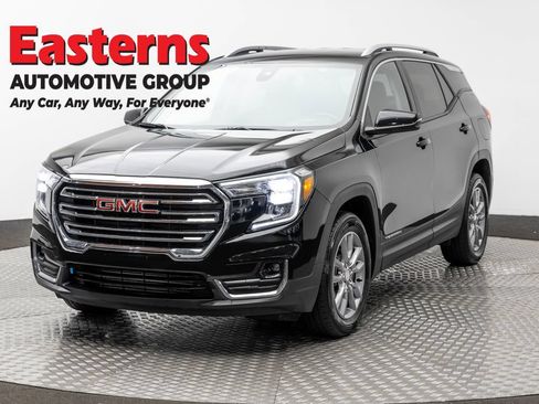 Used 2024 GMC Terrain SLT AWD/4WD image 1