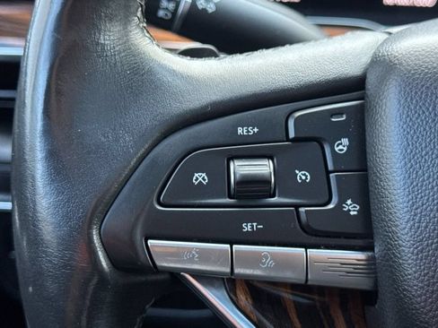 Used 2021 Cadillac Escalade Premium Luxury w/ Driver Assist Tech Package AWD/4WD image 38