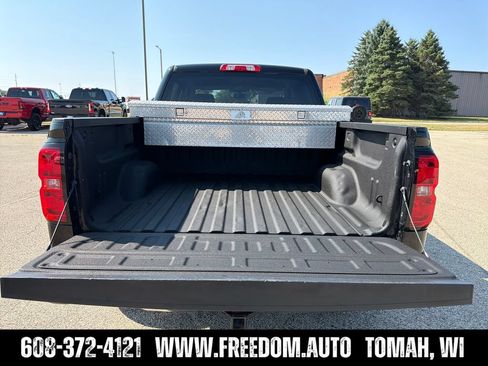 Used 2017 Chevrolet Silverado 1500 LT w/ All Star Edition AWD/4WD image 16