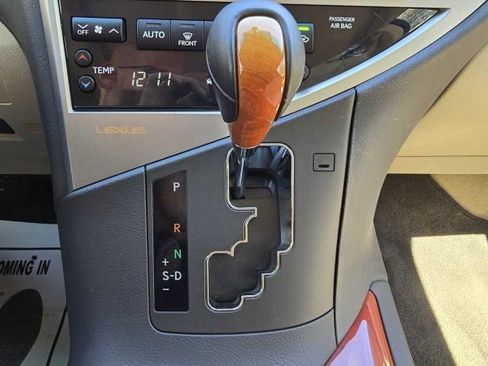 Used 2012 Lexus RX 350 AWD w/ Premium Pkg image 24