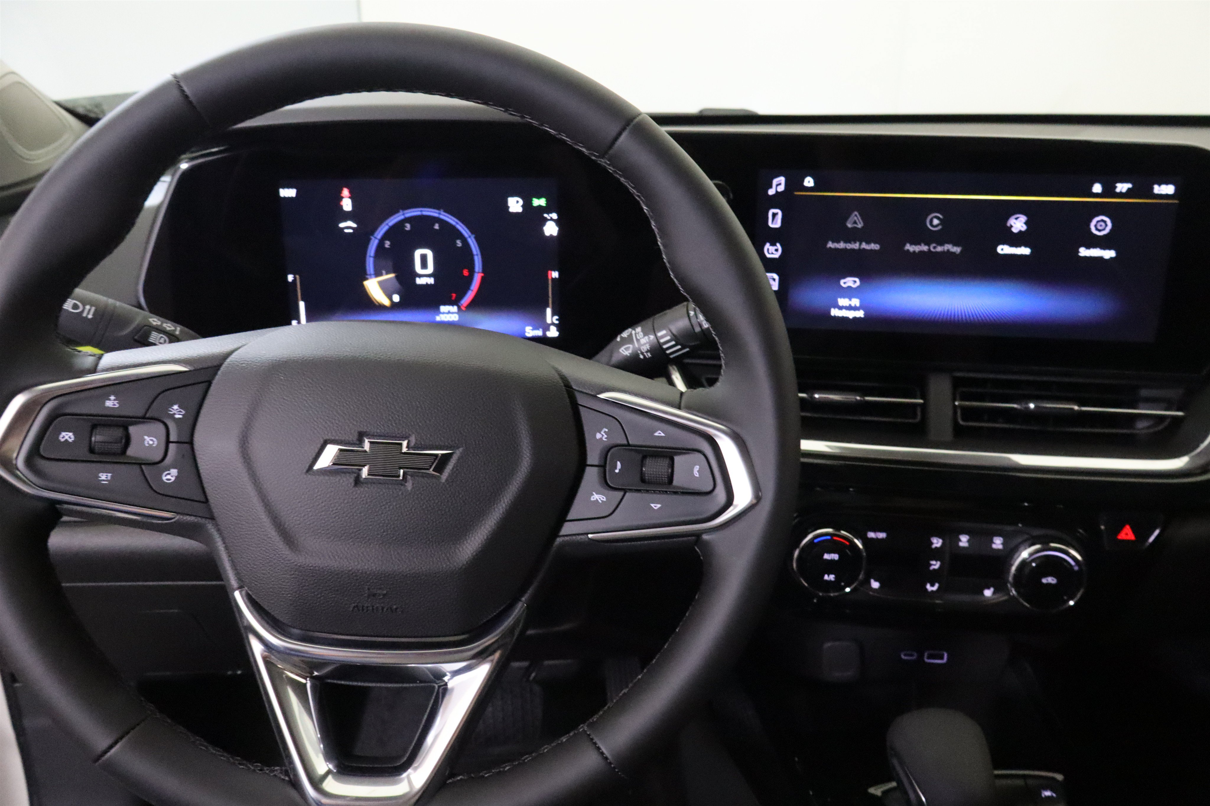 New 2026 Chevrolet Trax ACTIV w/ Driver Confidence Package FWD image 24