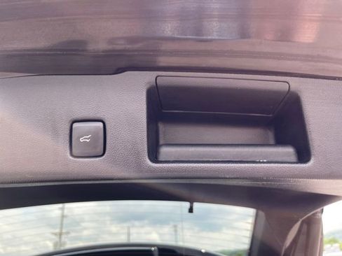 Used 2023 Ford Escape Active w/ Tech Pack #1 AWD/4WD image 30