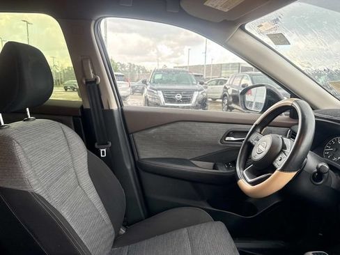 Used 2023 Nissan Rogue SV FWD image 13