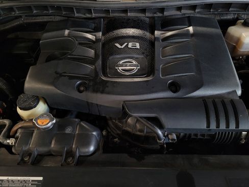 Used 2018 Nissan Armada SL w/ Premium Package RWD image 30