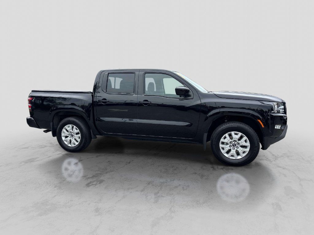 Certified 2024 Nissan Frontier SV w/ SV Convenience Package AWD/4WD image 5