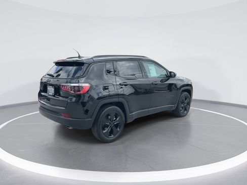 Certified 2021 Jeep Compass Latitude FWD image 8