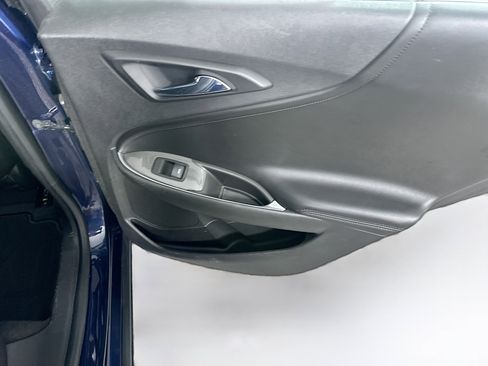 Used 2016 Chevrolet Malibu LT w/ Leather Package FWD image 28