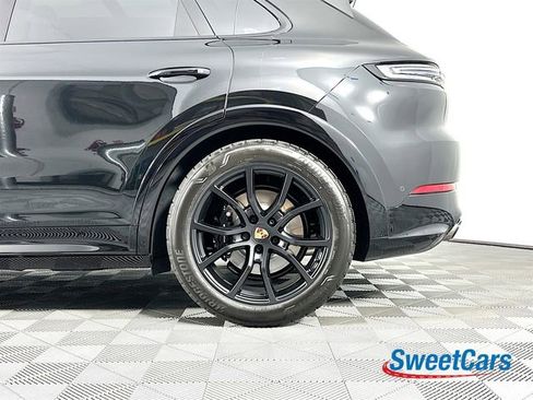 Used 2026 Porsche Cayenne GTS AWD/4WD image 50