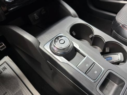 Used 2024 Ford Escape ST-Line w/ Tech Pack #1 FWD image 35
