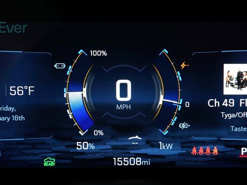 Used 2024 Chevrolet Silverado EV RST image 22