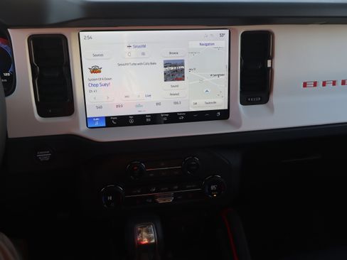 New 2025 Ford Bronco Heritage Edition image 16