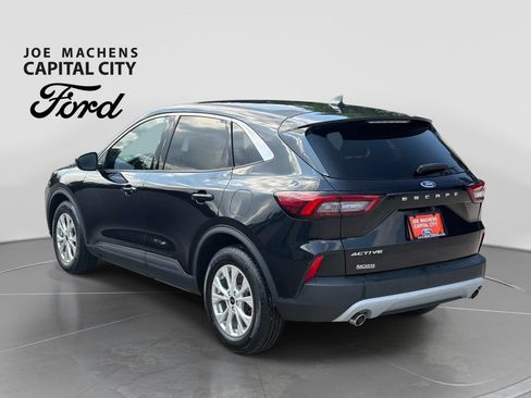 Used 2023 Ford Escape Active FWD image 7