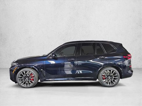 New 2026 BMW X5 xDrive50e image 8