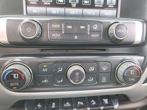 Used 2016 GMC Sierra 2500 SLT w/ Duramax Plus Package image 29