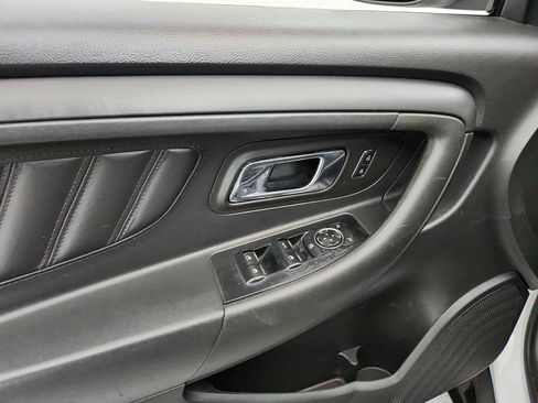 Used 2017 Ford Taurus SEL AWD/4WD image 19