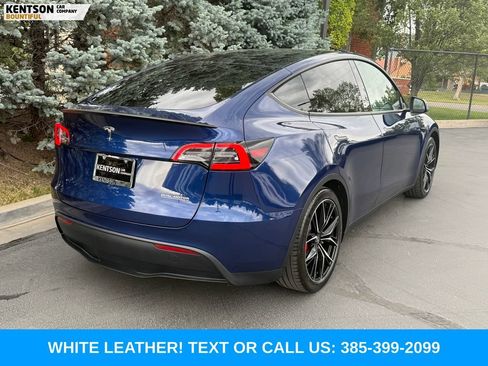 Used 2023 Tesla Model Y Performance AWD/4WD image 8