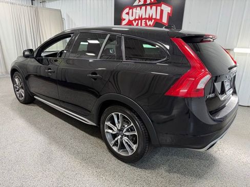 Used 2016 Volvo V60 T5 Cross Country w/ Convenience Package AWD/4WD image 6