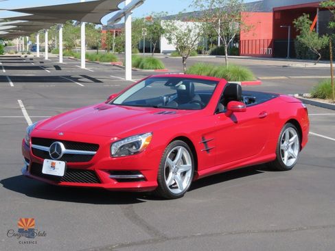 Used 2013 Mercedes-Benz SL 550 image 8