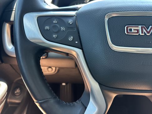 Used 2022 GMC Terrain SLT FWD image 19