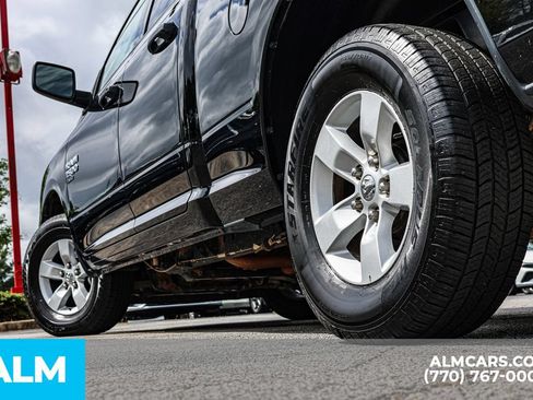 Used 2024 RAM 1500 Classic SLT AWD/4WD image 15