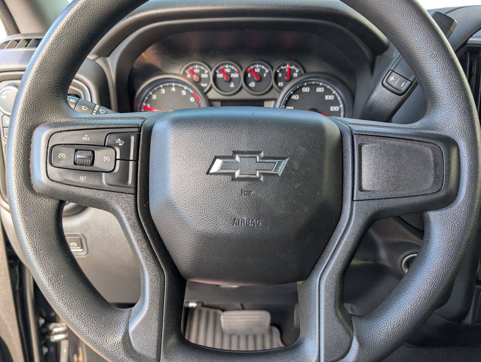 Used 2022 Chevrolet Silverado 1500 Custom Trail Boss AWD/4WD image 25