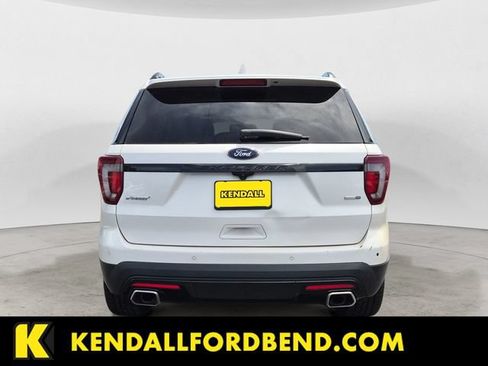 Used 2017 Ford Explorer Sport AWD/4WD image 4