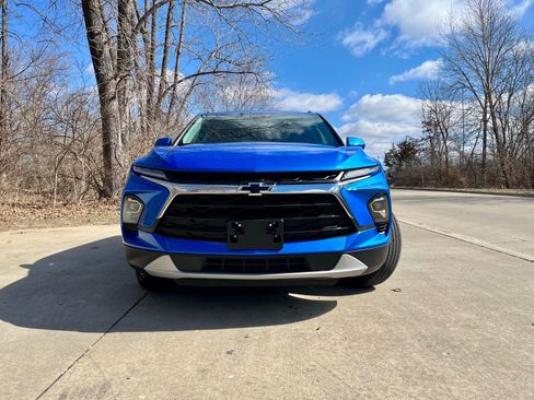 Used 2024 Chevrolet Blazer LT w/ Convenience Package image 3