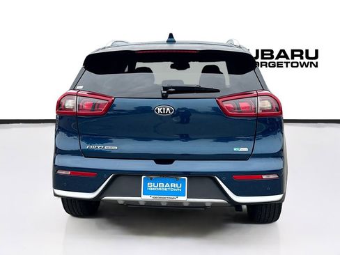Used 2019 Kia Niro Touring FWD image 6