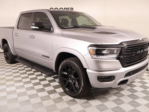 Used 2022 RAM 1500 Laramie AWD/4WD image 1