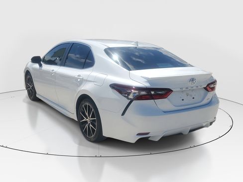 Certified 2023 Toyota Camry SE w/ Convenience Package FWD image 5