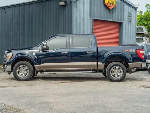 Used 2022 Ford F150 Lariat image 3